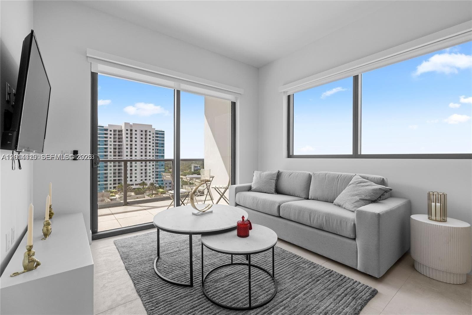 239 SW 9th St # 1502, Miami, FL 33130 — zdjęcie 3