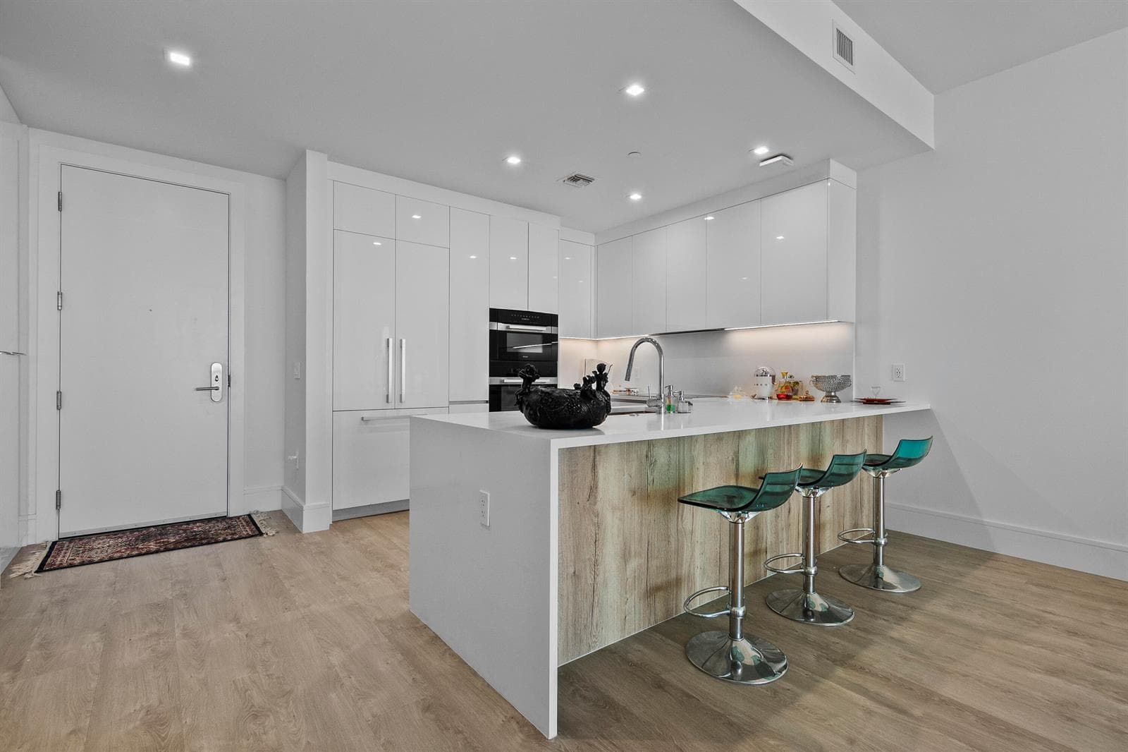 220 Lake Shore Drive # 1913, Lake Park, FL 33403 — zdjęcie 2