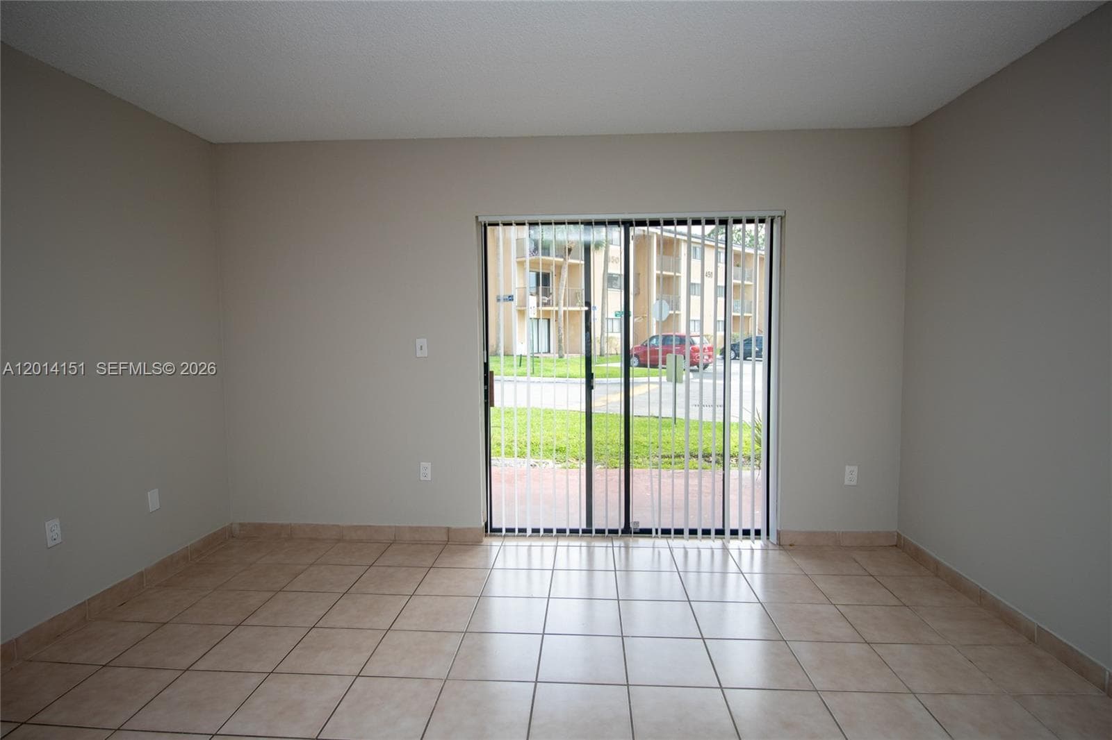9491 S Palm Cir S # 101, Pembroke Pines, FL 33025 — zdjęcie 5