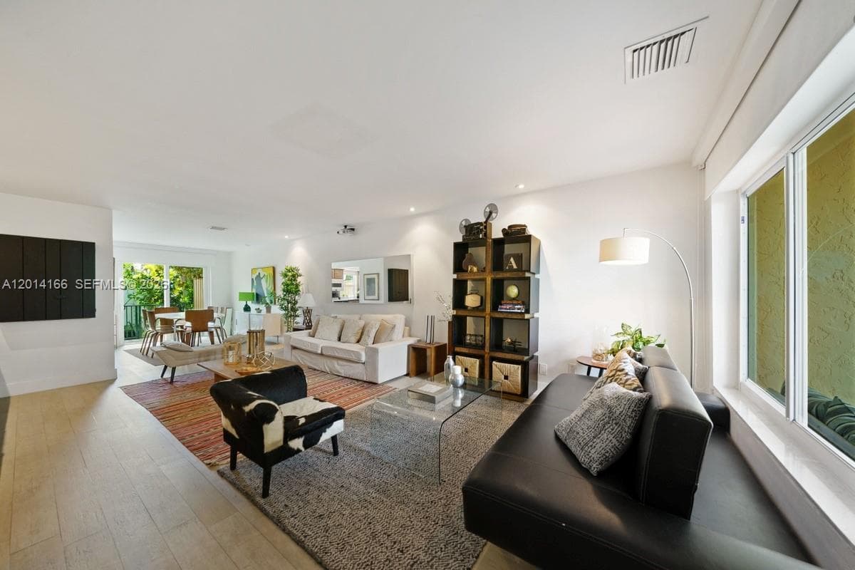 232 Sea View Dr # 108, Key Biscayne, FL 33149 — zdjęcie 5