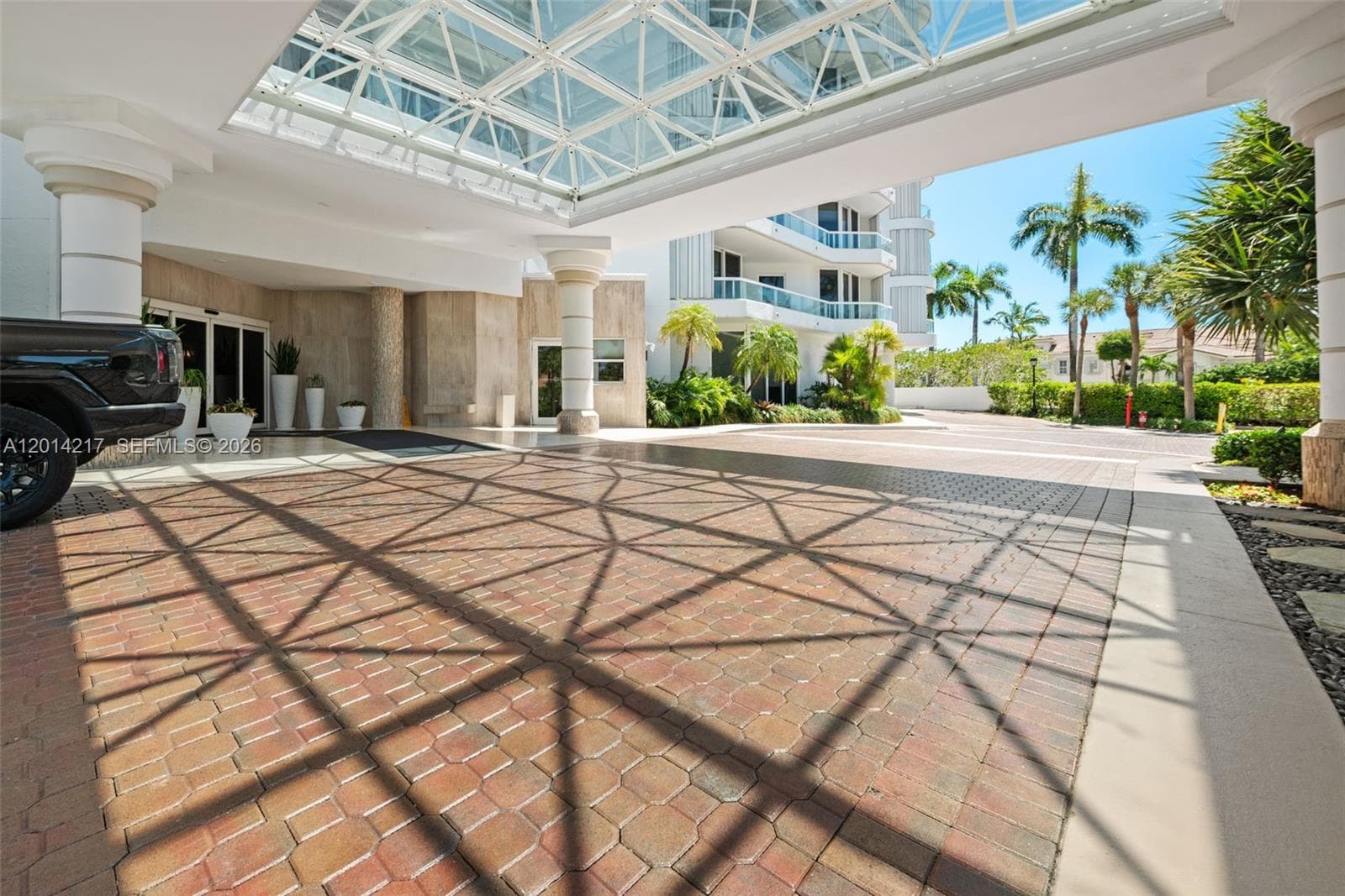 21050 Point Pl # 302, Aventura, FL 33180 — zdjęcie 3