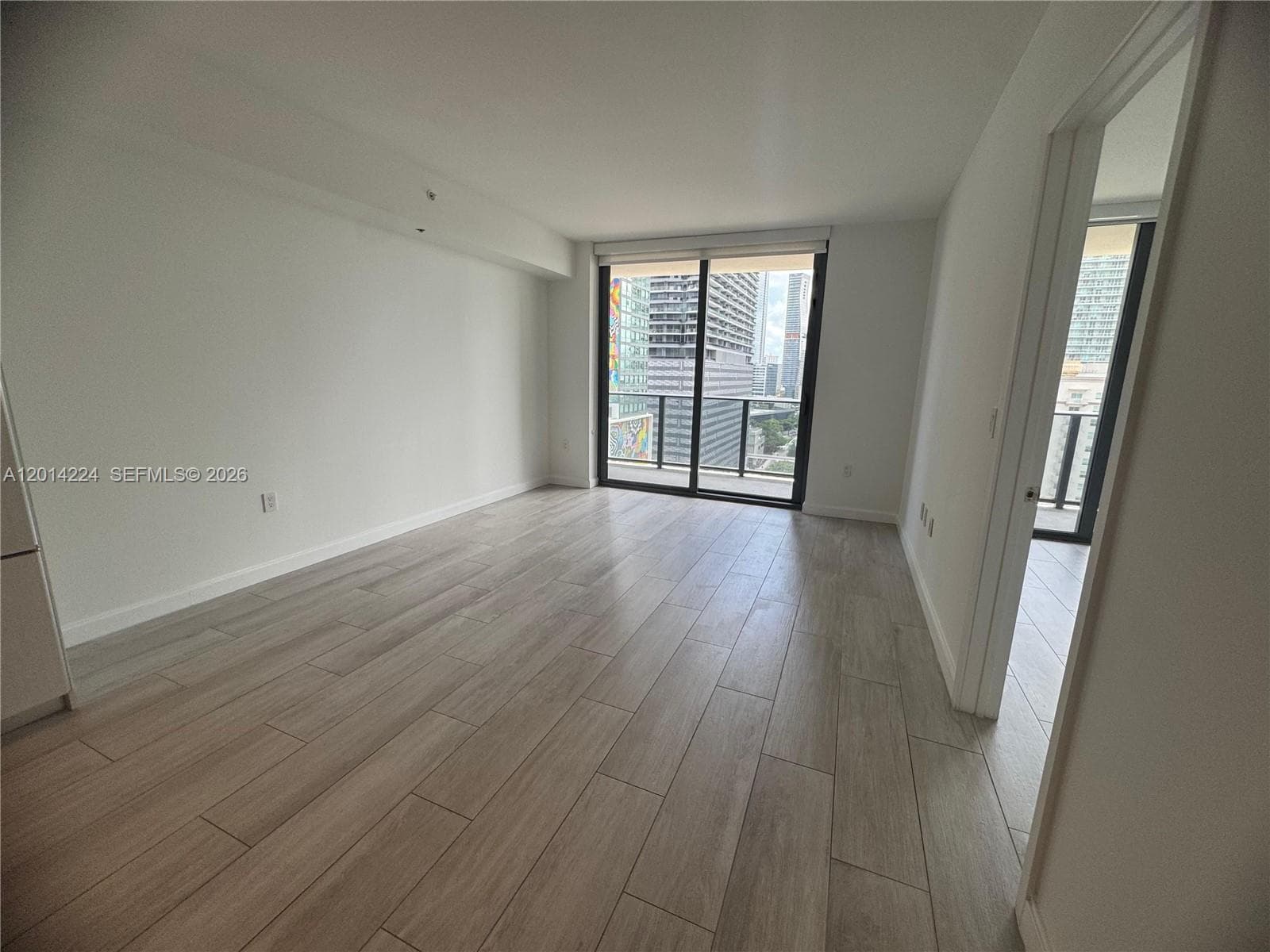 45 SW 9th St # 1104, Miami, FL 33130