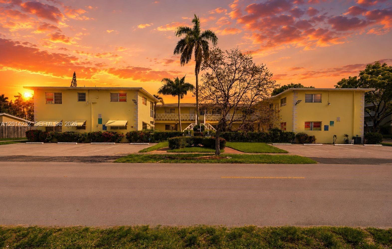 1501 Arthur St # 6, Hollywood, FL 33020 — zdjęcie 3