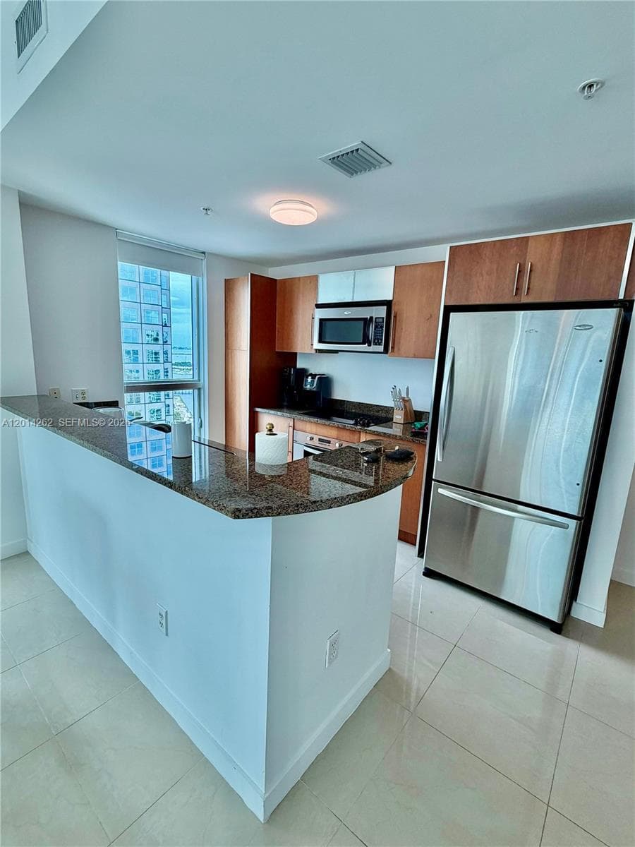300 S Biscayne Blvd # T-3701, Miami, FL 33131 — zdjęcie 4