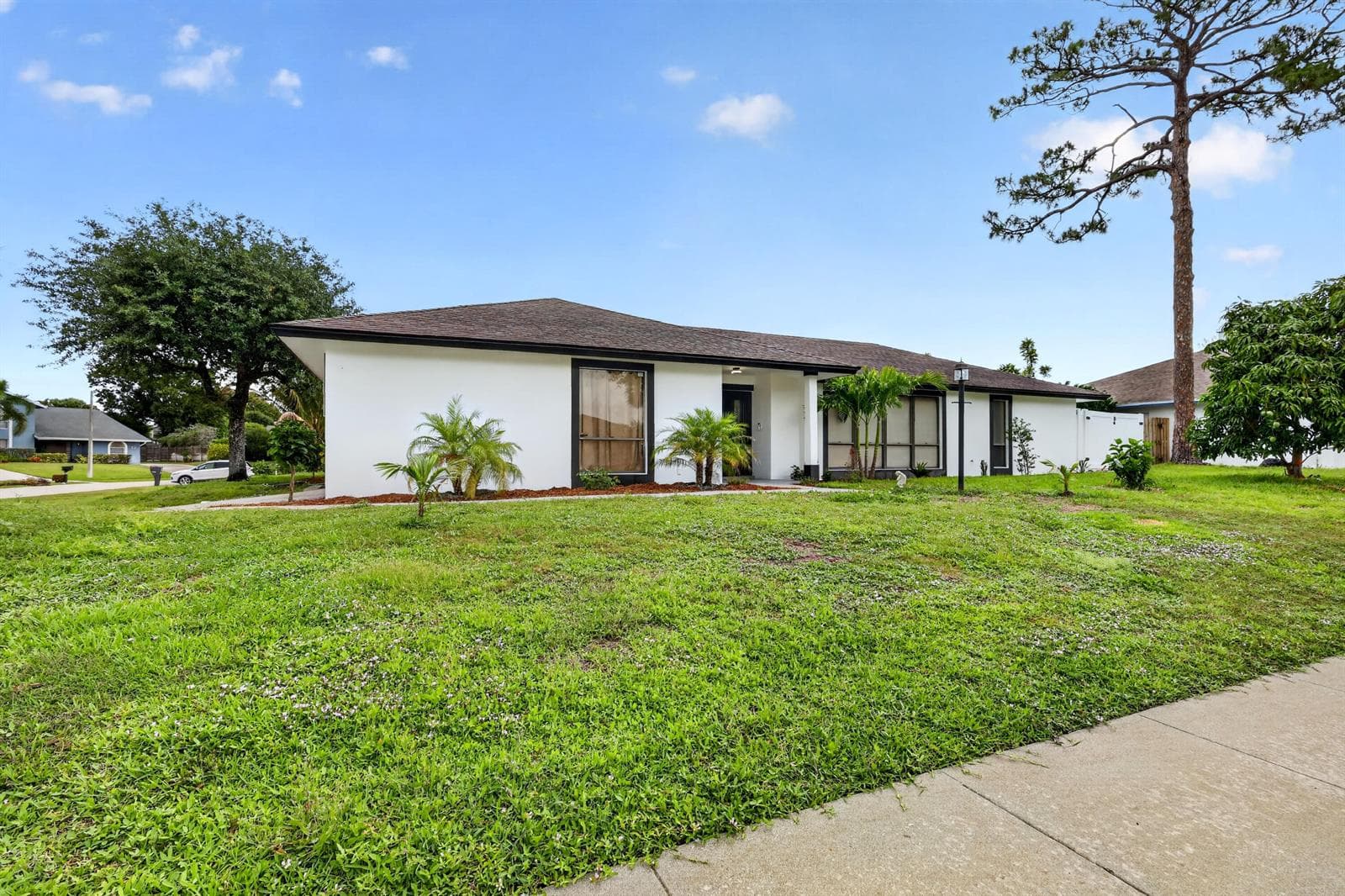 4831 Dorchester Mews, Haverhill, FL 33415 — zdjęcie 3