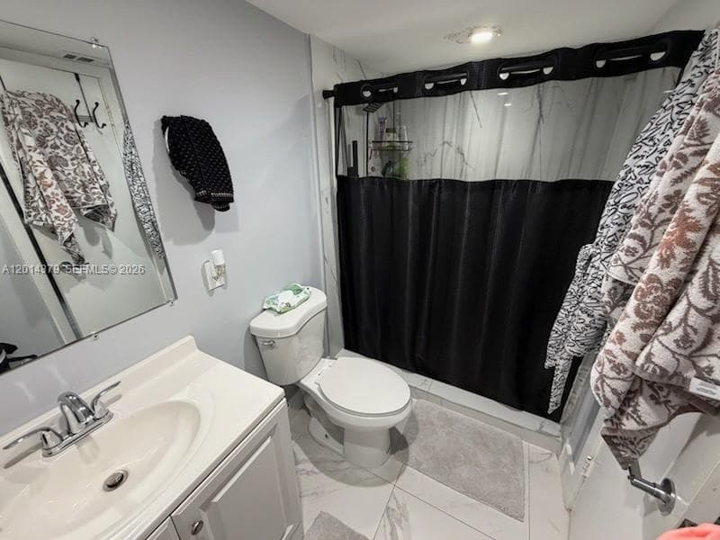 5033 NW 7th St # 209, Miami, FL 33126 — zdjęcie 5
