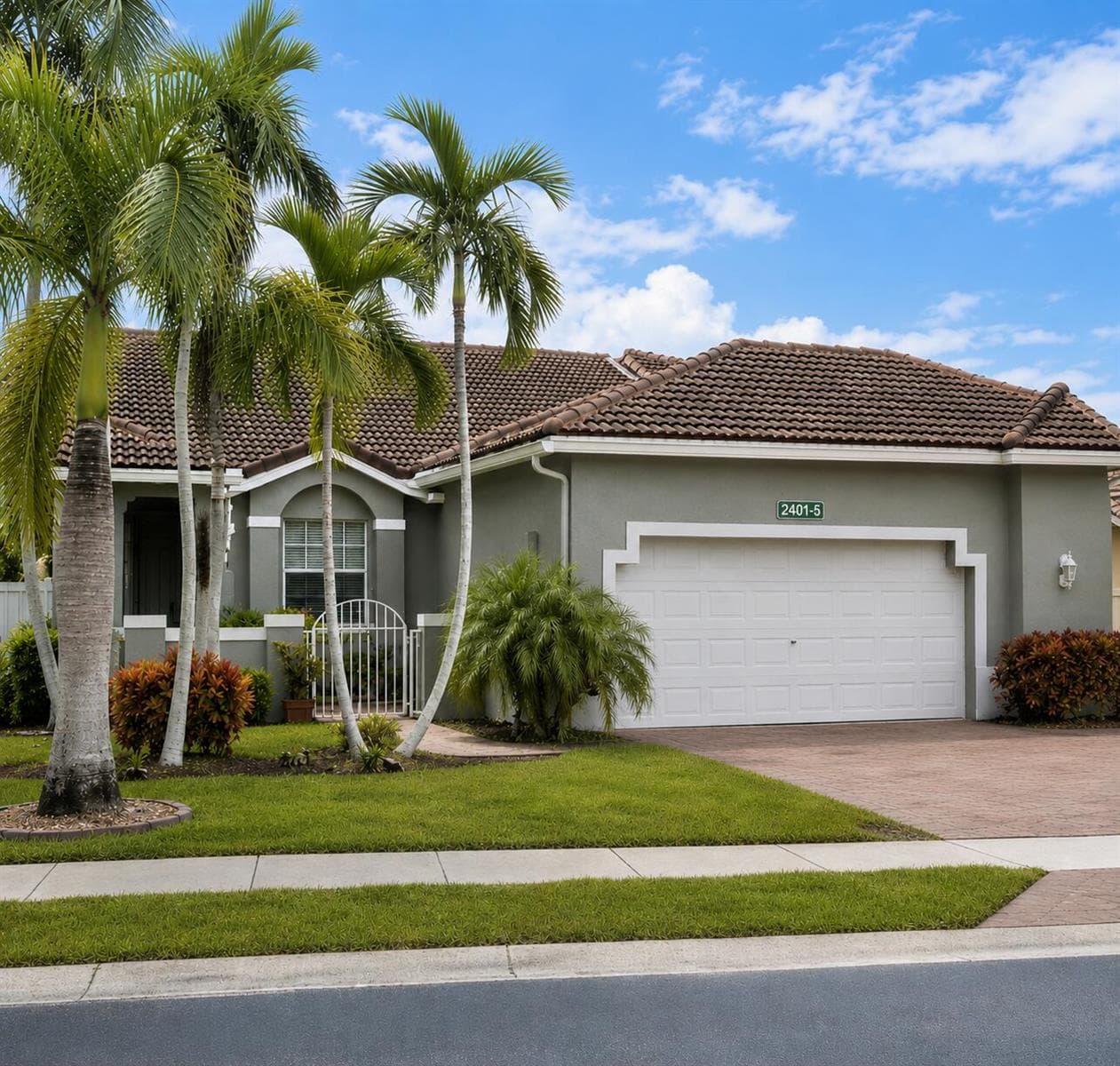 2401 E Aragon Boulevard # 5, Sunrise, FL 33313