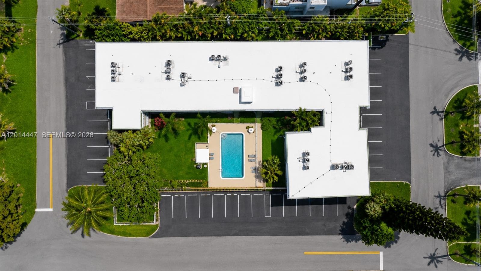 1900 NE 8th Ct # 105, Fort Lauderdale, FL 33304 — zdjęcie 4