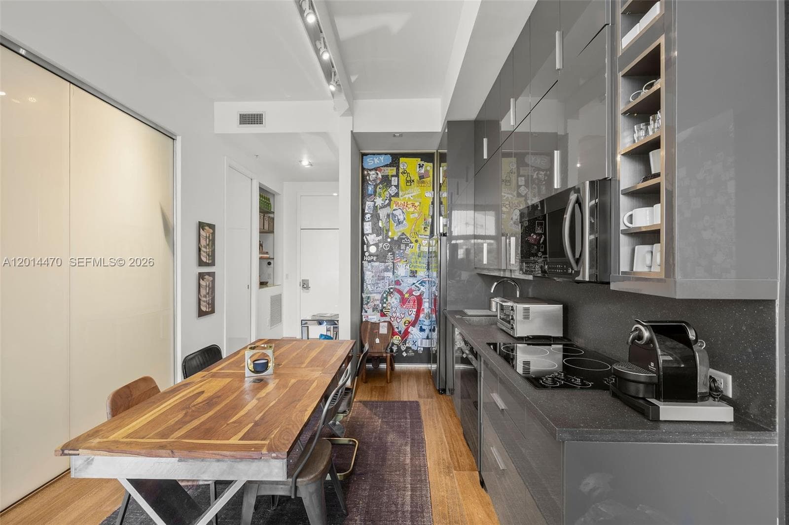 2001 Meridian Ave # 404, Miami Beach, FL 33139 — zdjęcie 5