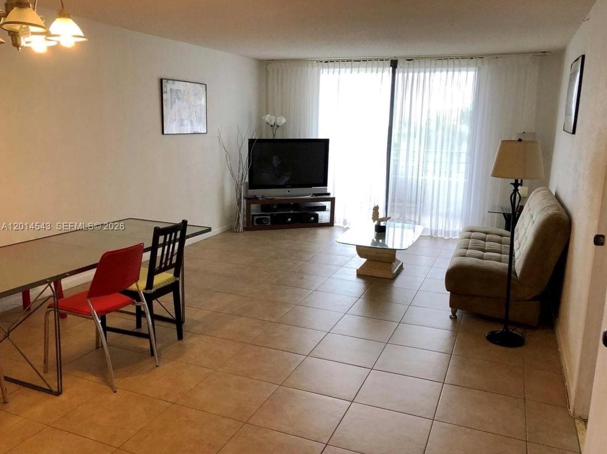 600 Three Islands Blvd # 418, Hallandale Beach, FL 33009