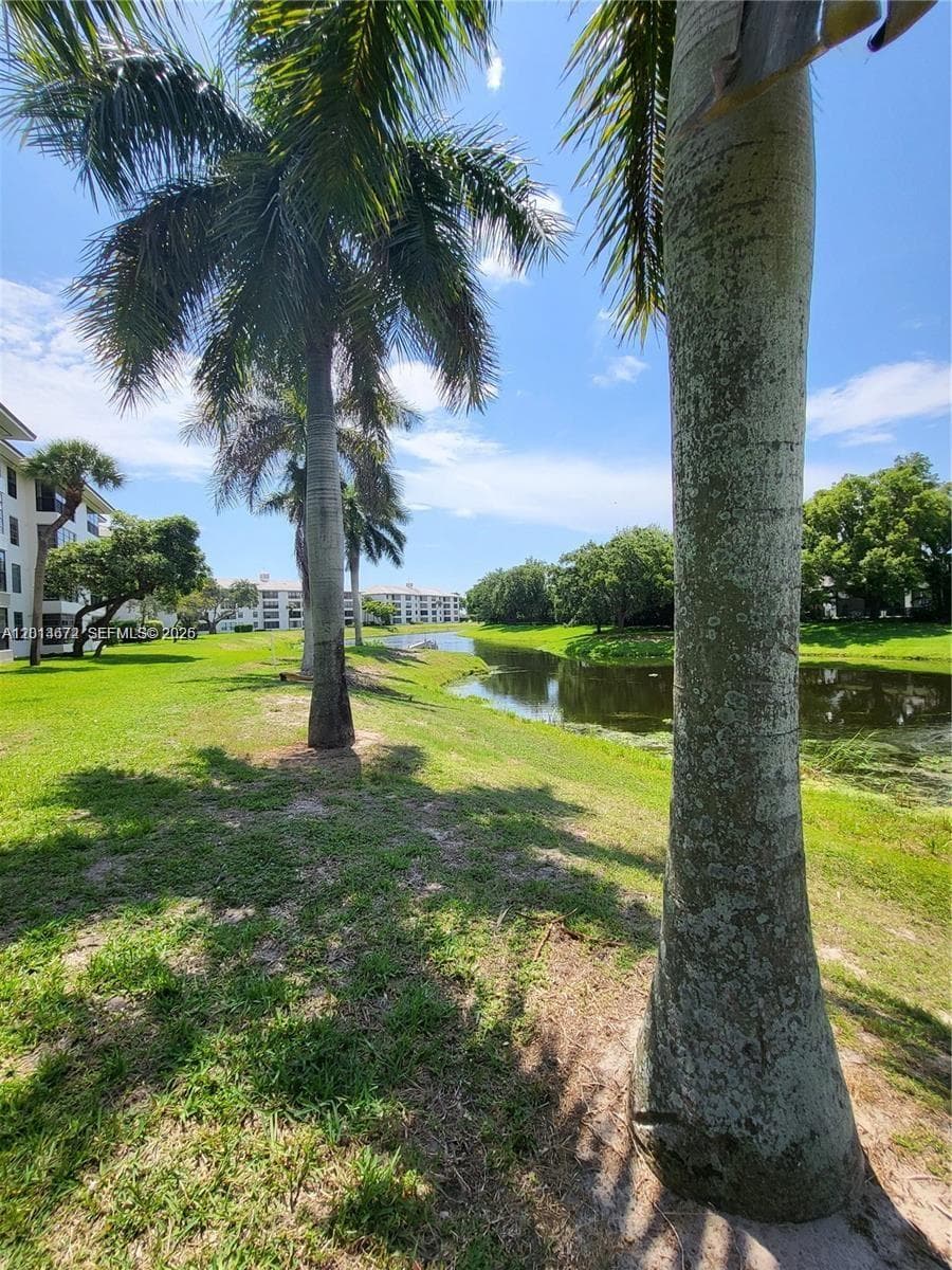 3640 Whitehall Dr # 406, West Palm Beach, FL 33401 — zdjęcie 5