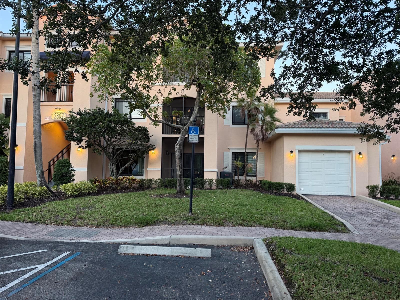 2807 Veronia Drive # 103, Palm Beach Gardens, FL 33410 — zdjęcie 2