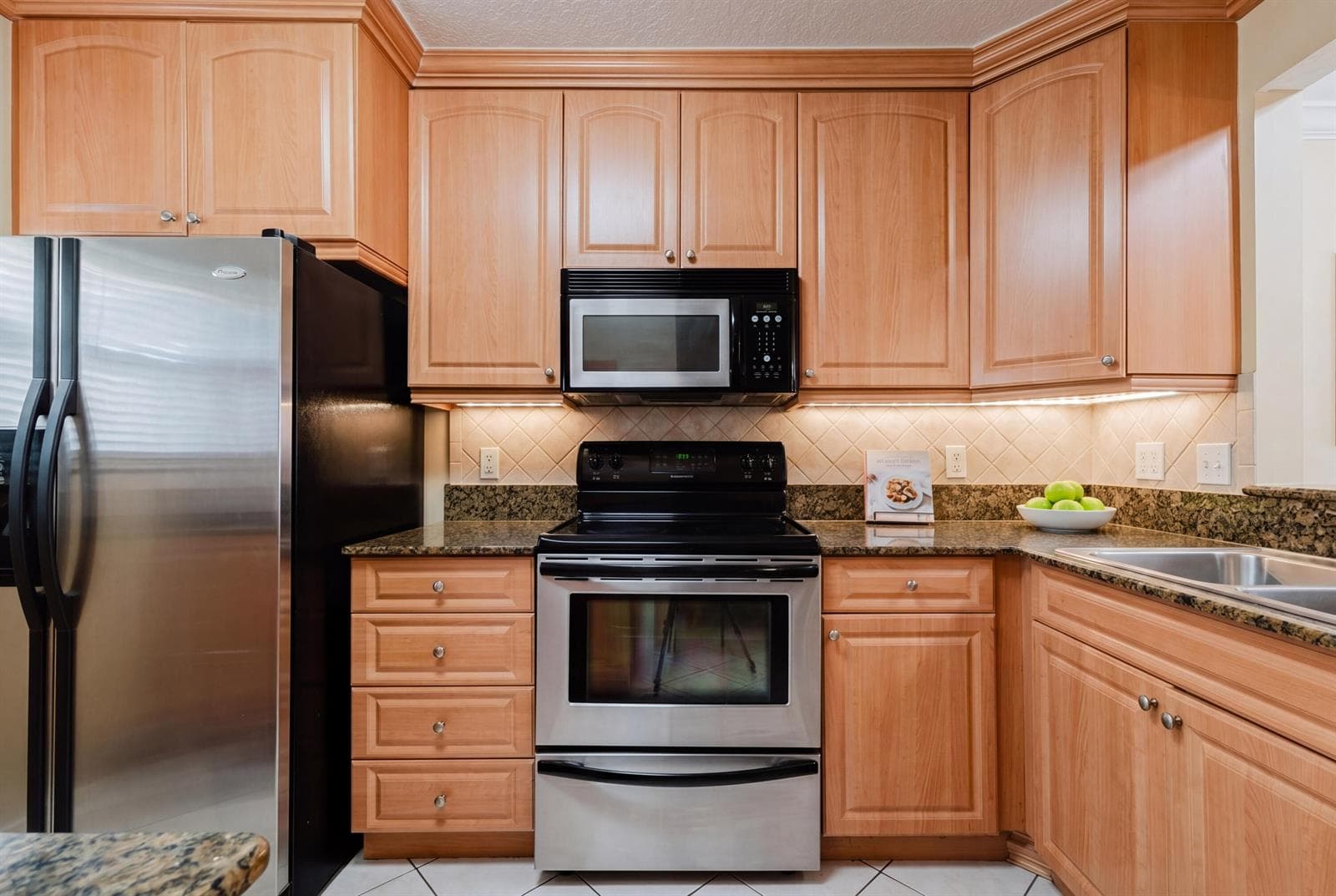 109 Lake Emerald Drive # APT 104, Oakland Park, FL 33309 — zdjęcie 2