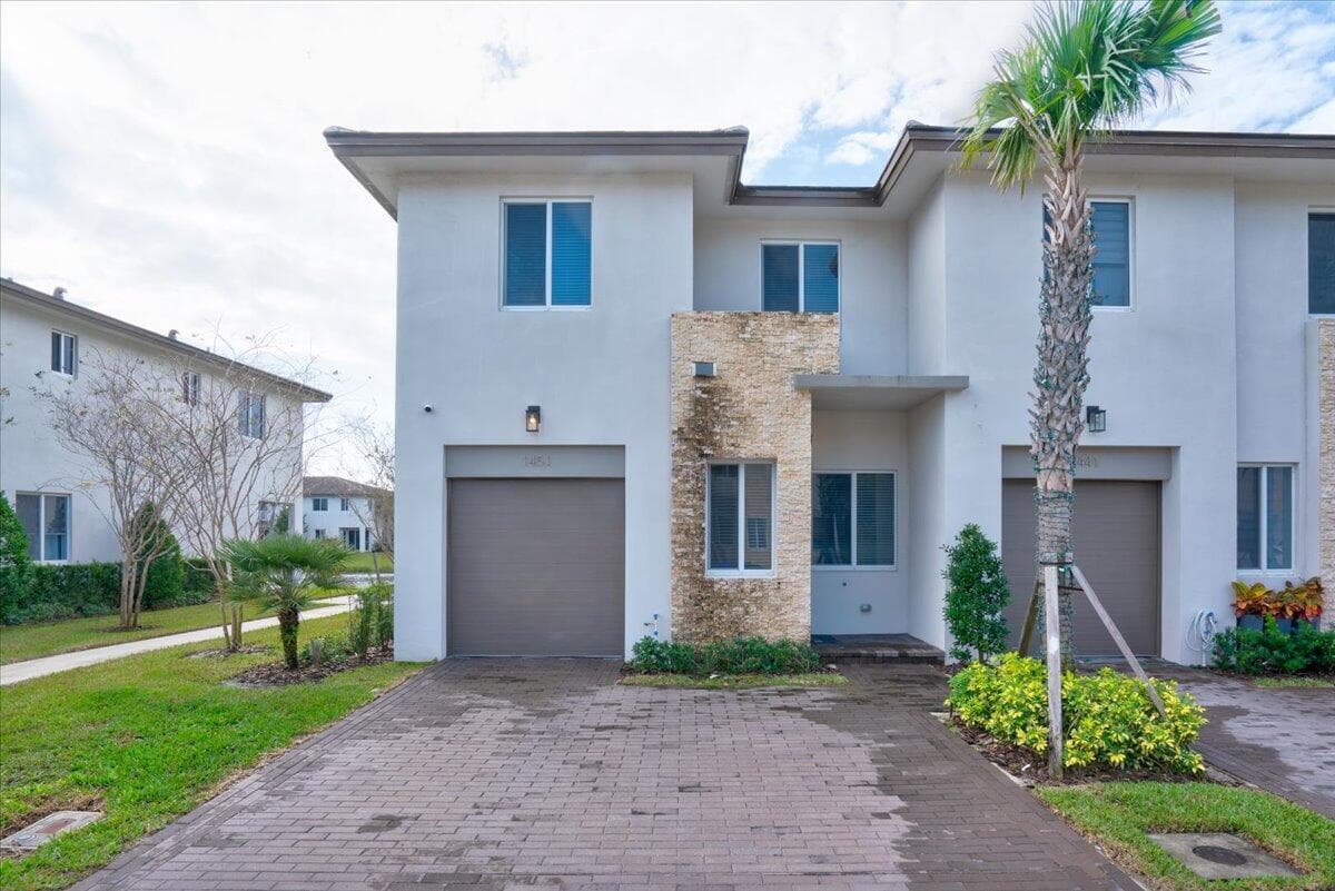 1451 Pioneer Way, Royal Palm Beach, FL 33411 — zdjęcie 2