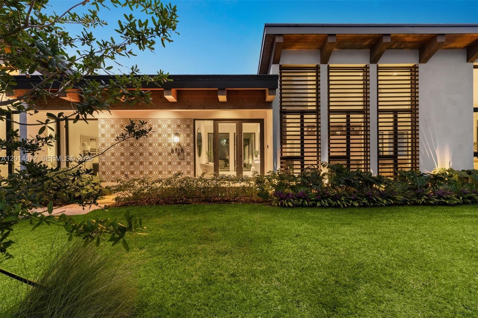 6716 San Vicente St, Coral Gables, FL 33146 — zdjęcie 2