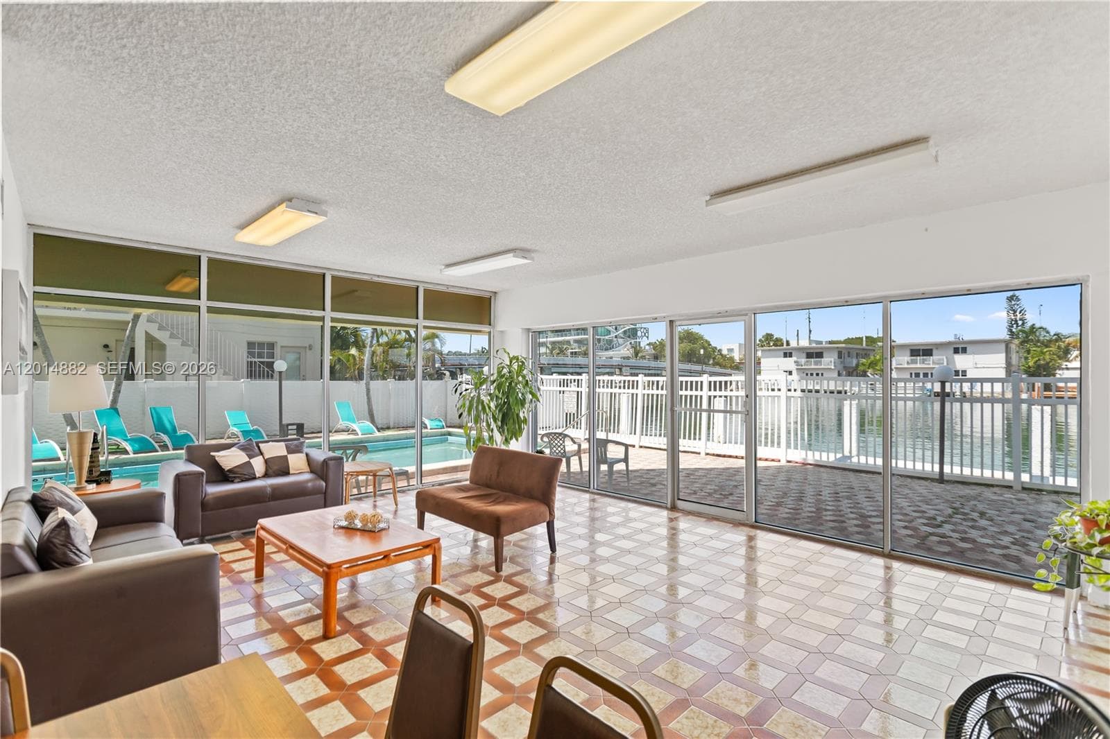 8530 Byron Ave # 302, Miami Beach, FL 33141 — zdjęcie 3