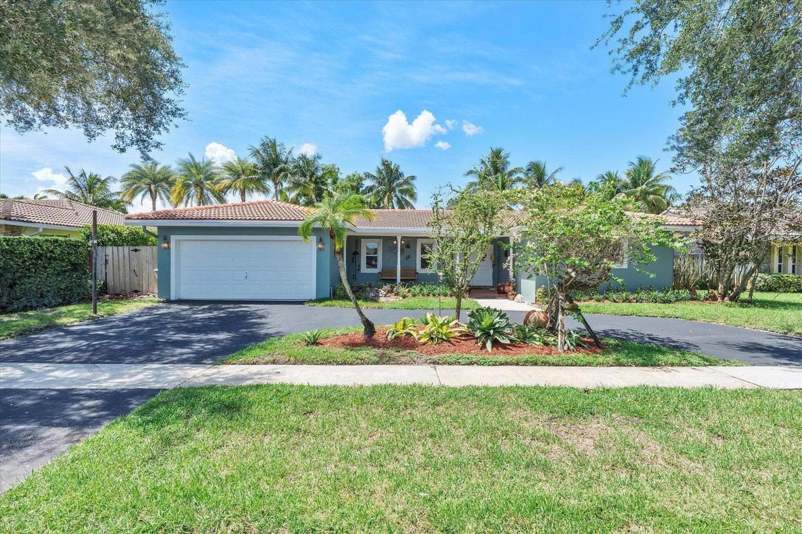 5101 N 36th Court, Hollywood, FL 33021 — zdjęcie 2