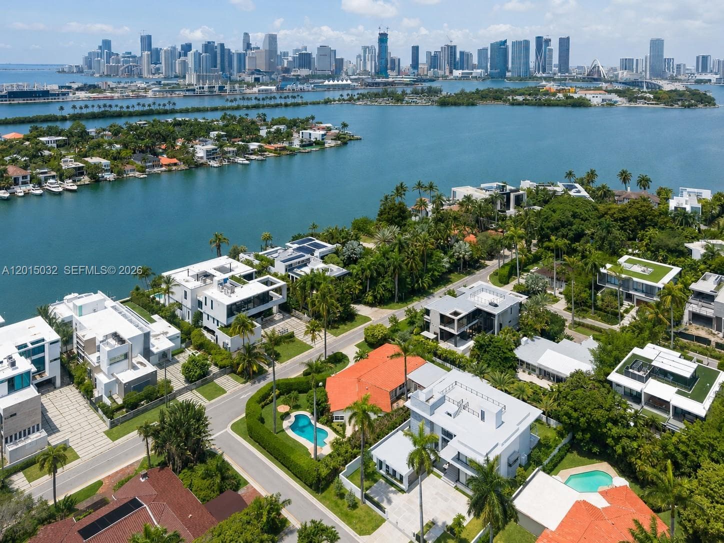 363 S Hibiscus Dr, Miami Beach, FL 33139 — zdjęcie 4