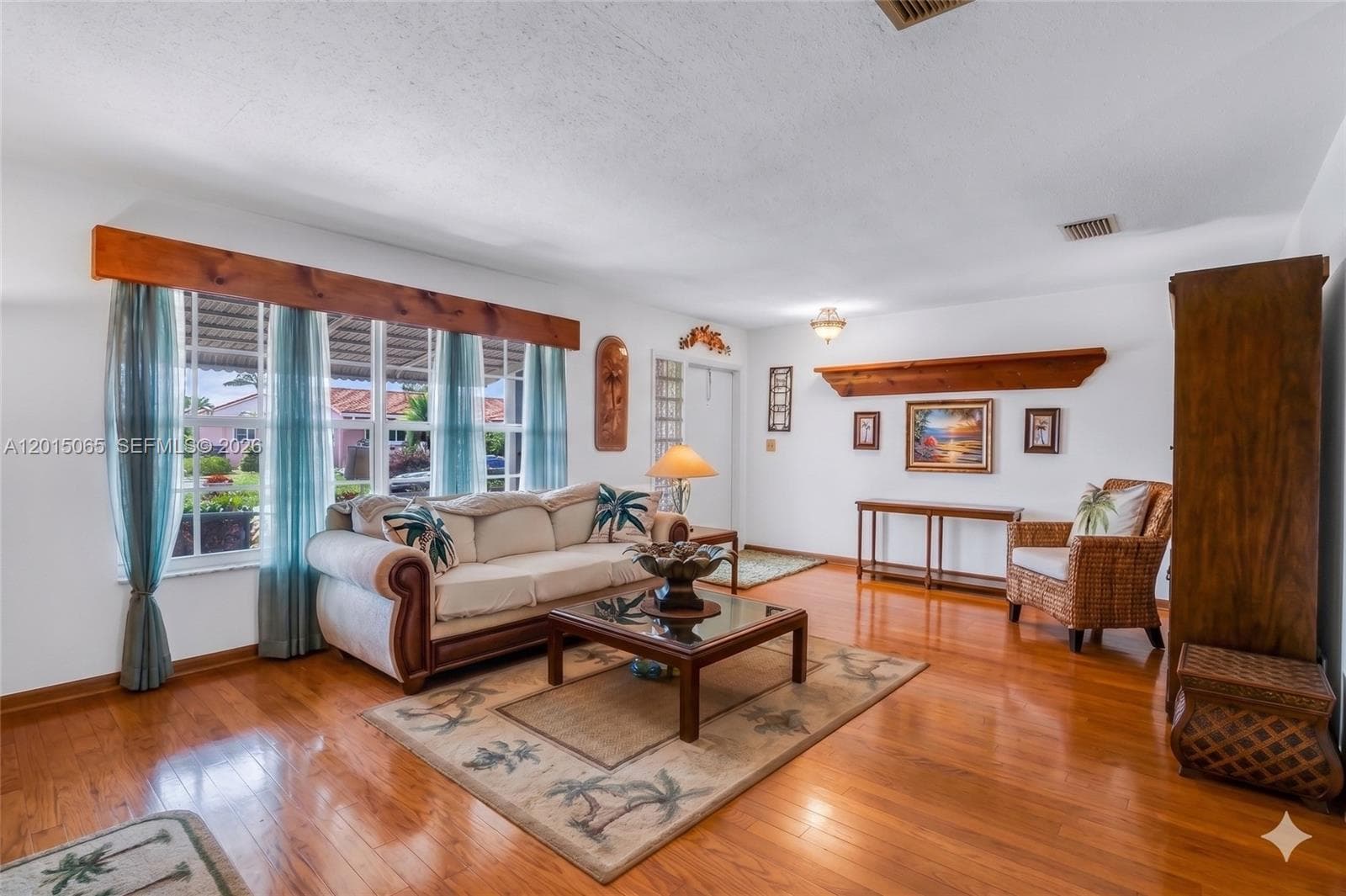 4605 NW 47th Ct, Tamarac, FL 33319 — zdjęcie 3