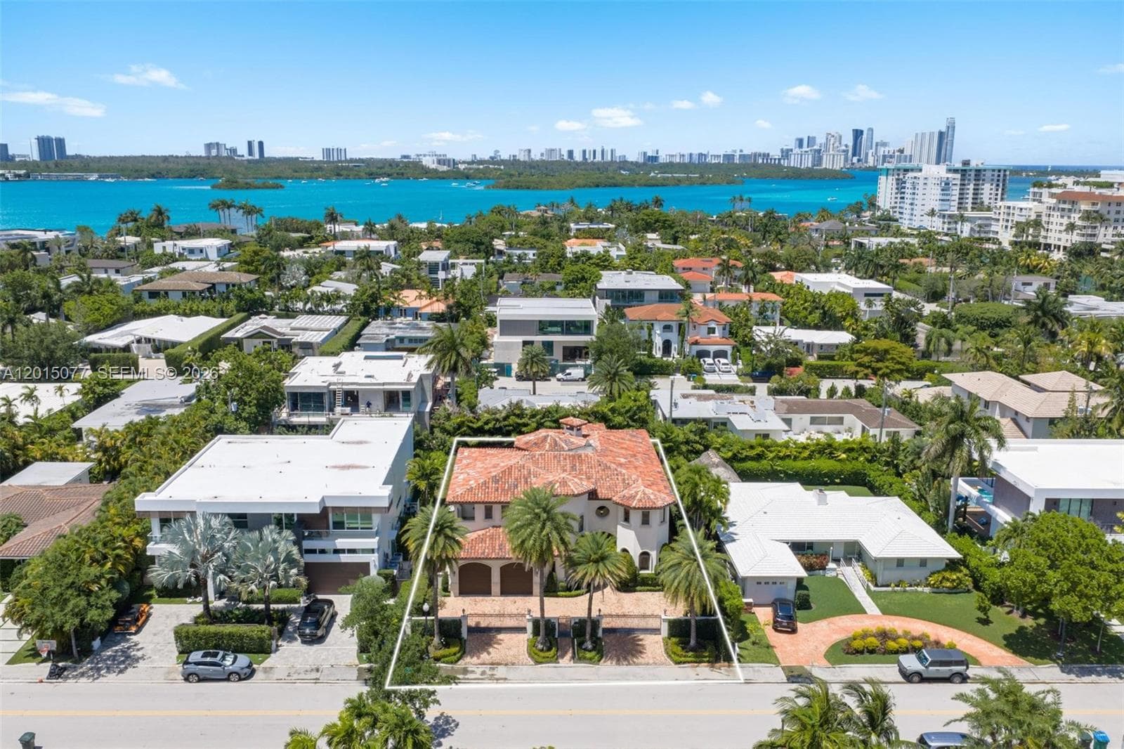 1251 99th St, Bay Harbor Islands, FL 33154 — zdjęcie 2