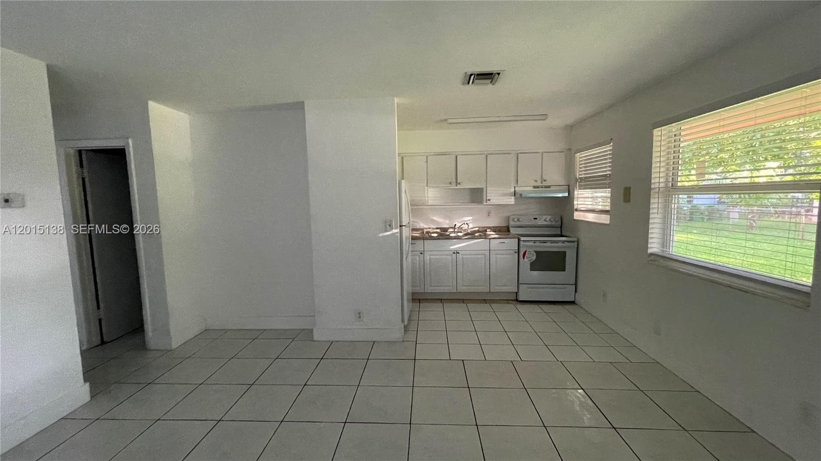 5200 NW 16th St, Lauderhill, FL 33313 — zdjęcie 5