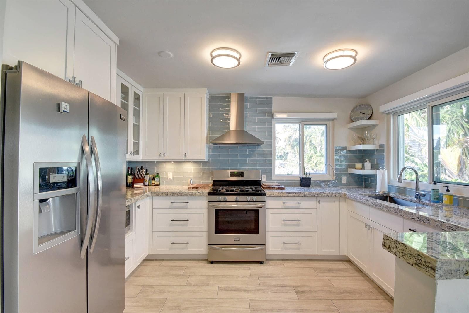 1020 Casuarina Road, Delray Beach, FL 33483