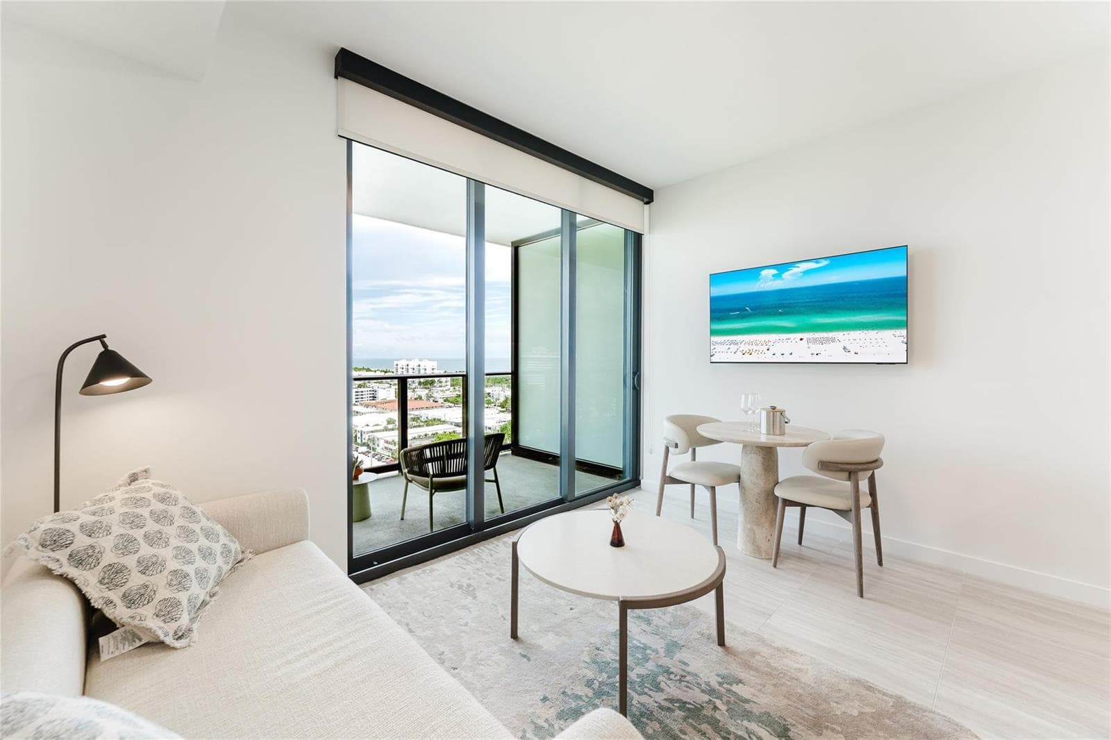 580 72nd Street # 1413, Miami Beach, FL 33141 — zdjęcie 4