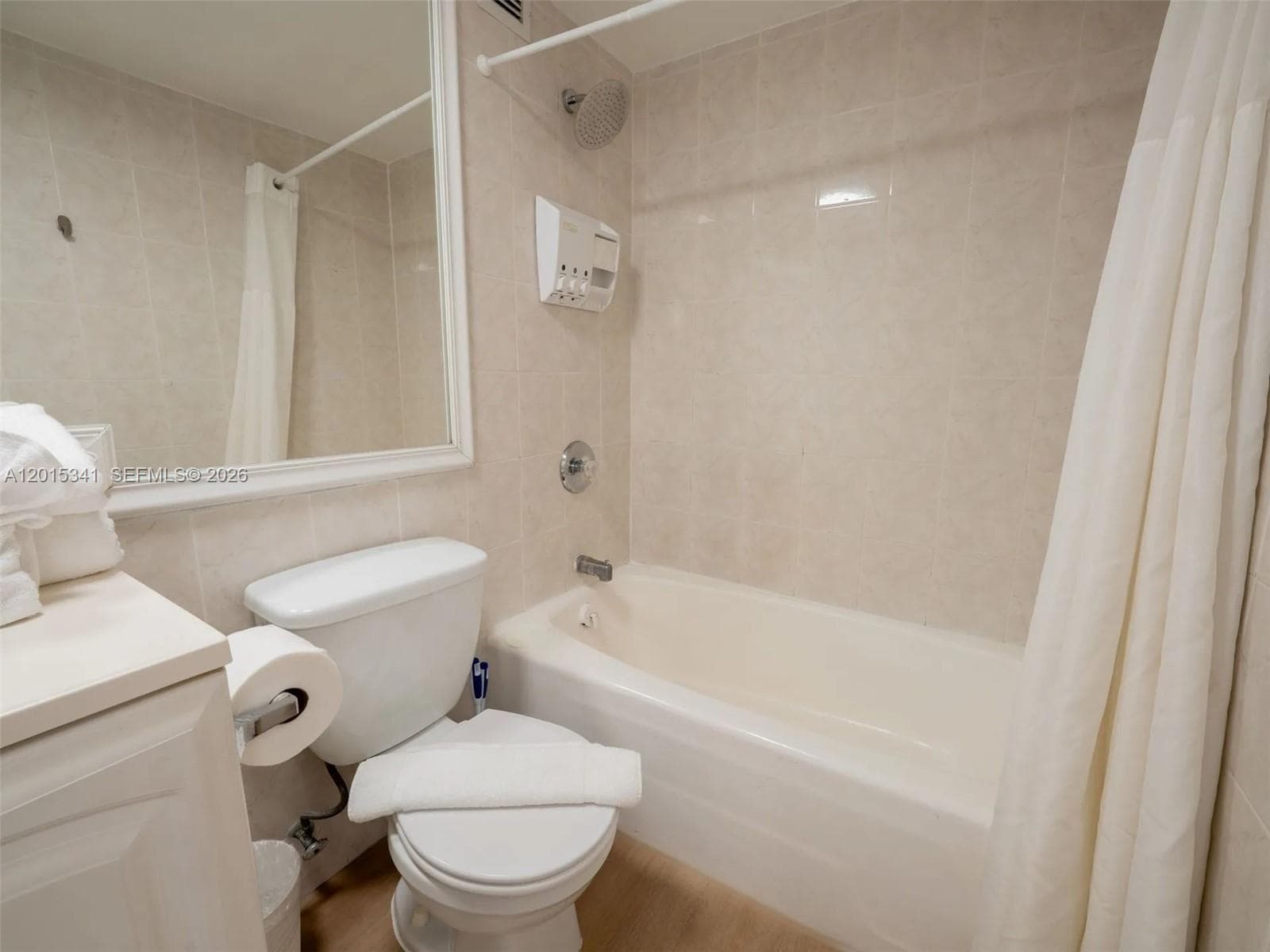 5445 Collins Ave # 1718, Miami Beach, FL 33140 — zdjęcie 5