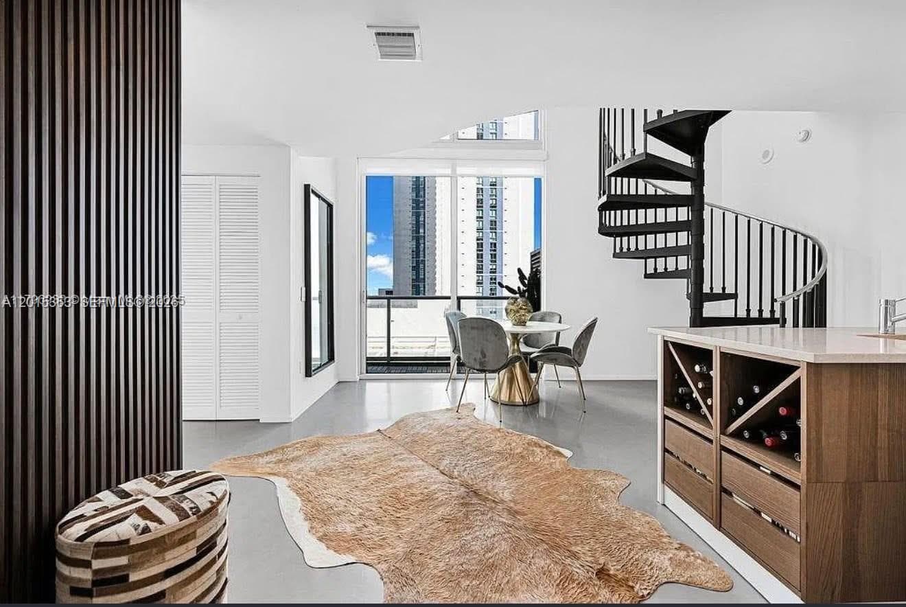 300 S Biscayne Blvd # L-1232, Miami, FL 33131 — zdjęcie 4