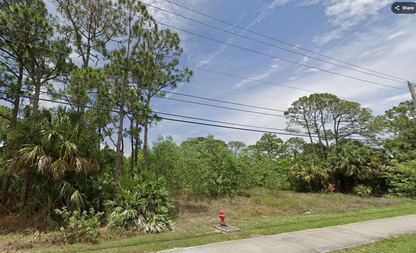 325 NW Prima Vista Boulevard, Port St. Lucie, FL 34983
