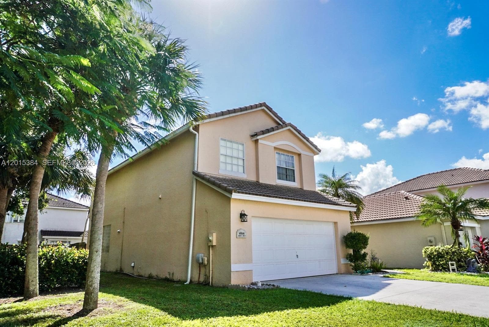 6864 Sugarloaf Key St, Lake Worth, FL 33467 — zdjęcie 2