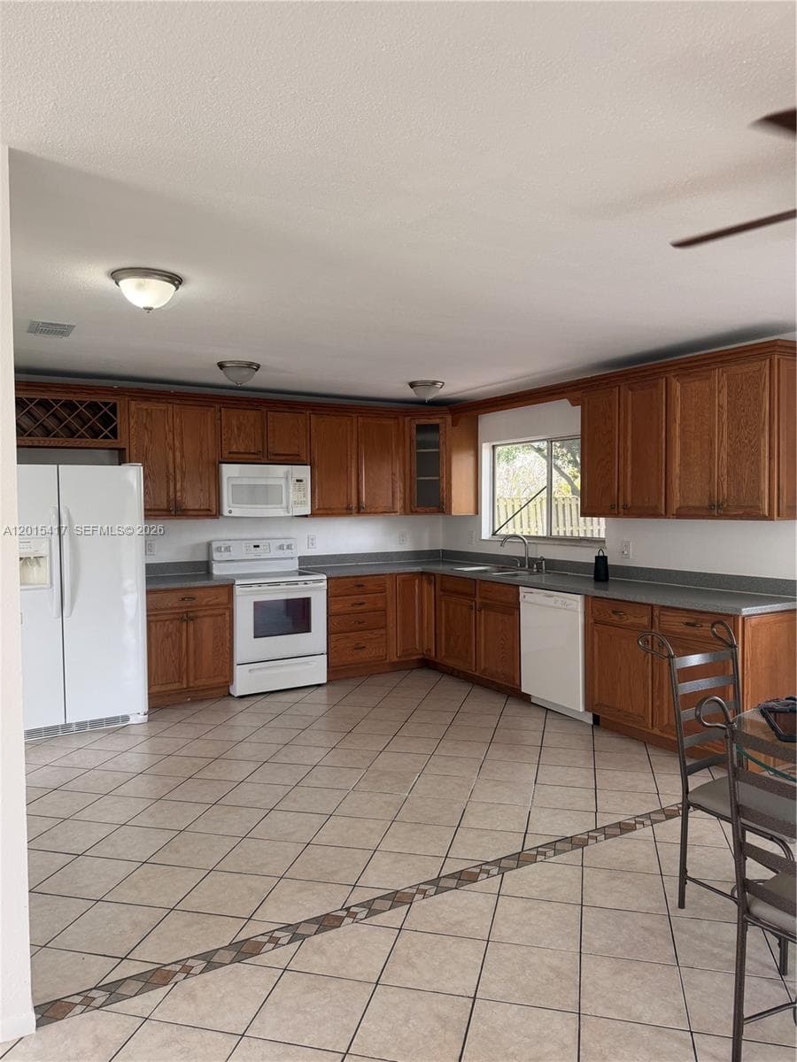 731 SW 24th St, Vero Beach, FL 32962 — zdjęcie 4