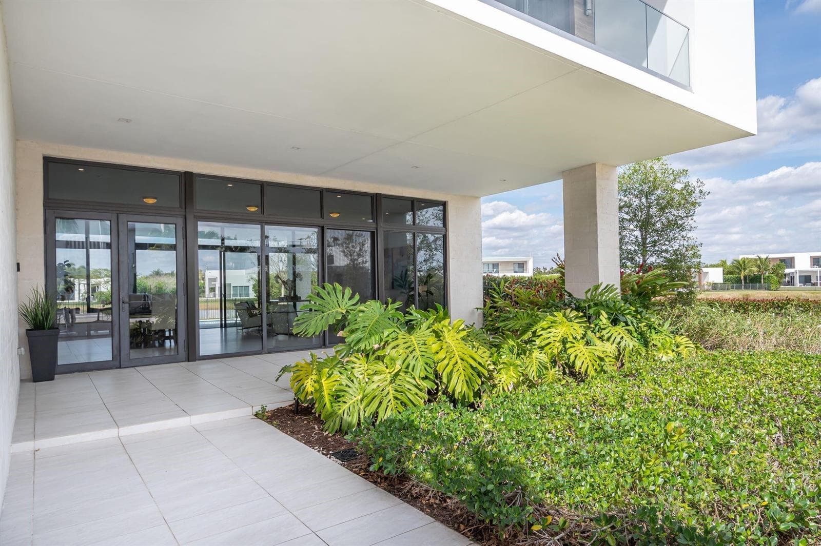 16553 Botaniko Drive S, Weston, FL 33326 — zdjęcie 4