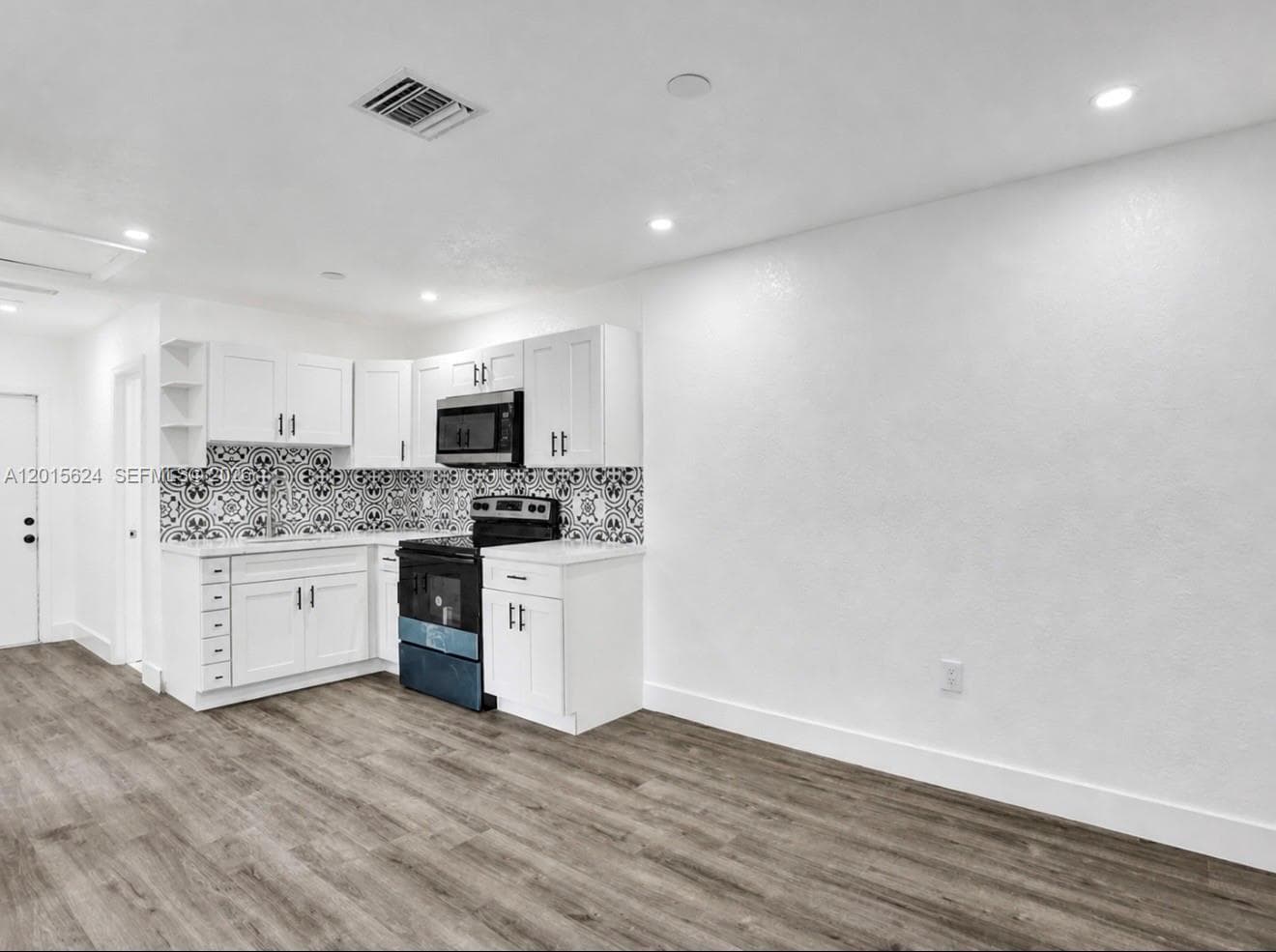 4129 SW 23 Street, West Park, FL 33023 — zdjęcie 5