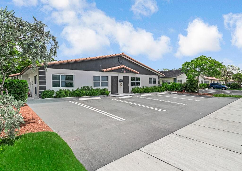 7521 NW 44th Court, Coral Springs, FL 33065 — zdjęcie 4