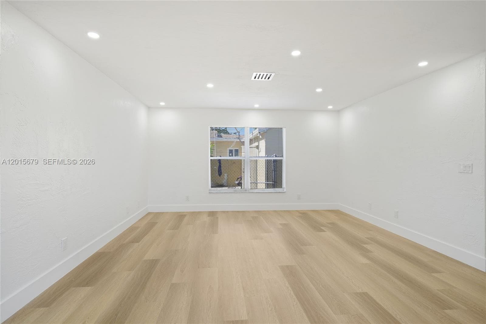 1529 NW 1st Ave, Fort Lauderdale, FL 33311 — zdjęcie 5