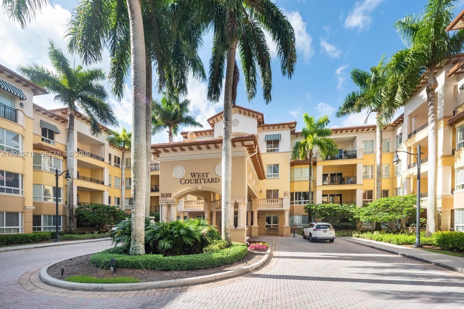 16101 Emerald Estates Dr # 254, Weston, FL 33331 — zdjęcie 2