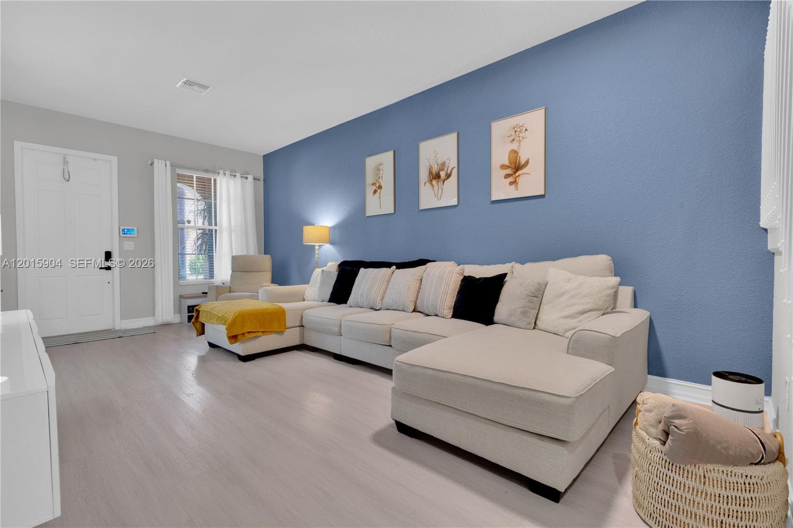 6893 Julia Gardens Dr, Coconut Creek, FL 33073 — zdjęcie 4