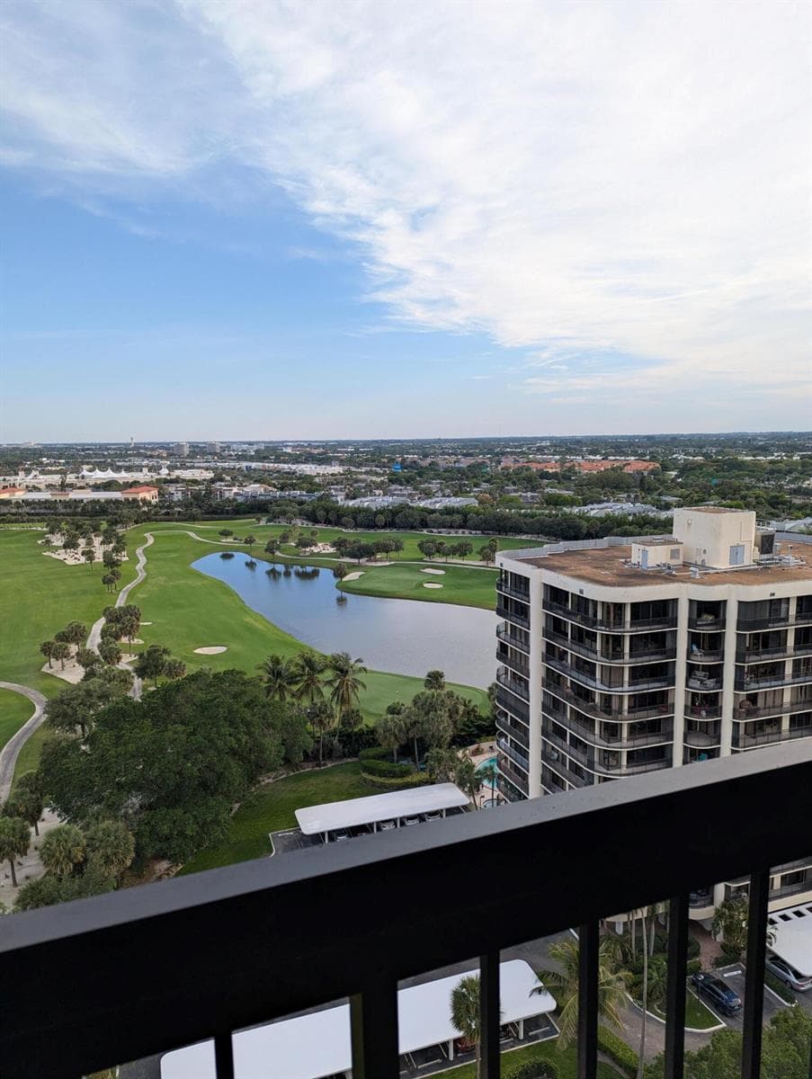 2425 Presidential Way # 1905, West Palm Beach, FL 33401 — zdjęcie 3
