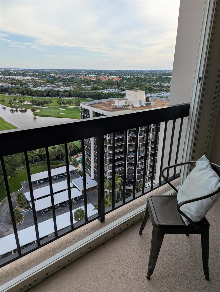 2425 Presidential Way # 1905, West Palm Beach, FL 33401 — zdjęcie 5