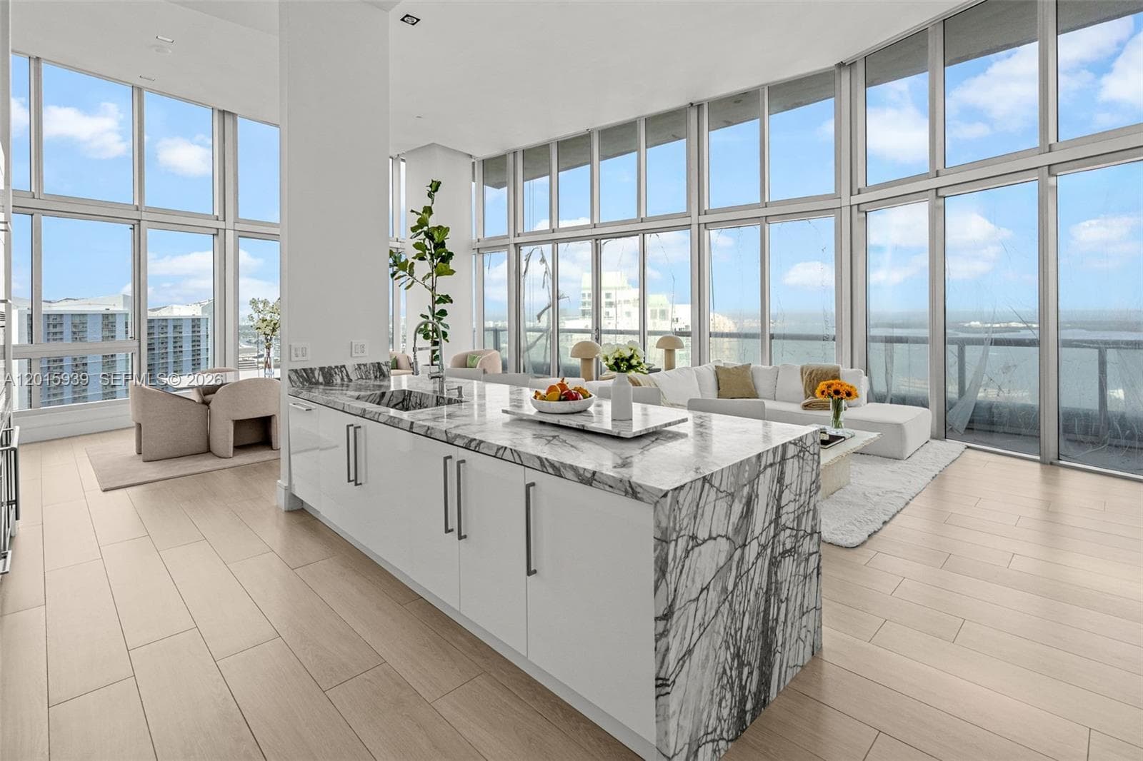 465 Brickell Ave # 4101, Miami, FL 33131