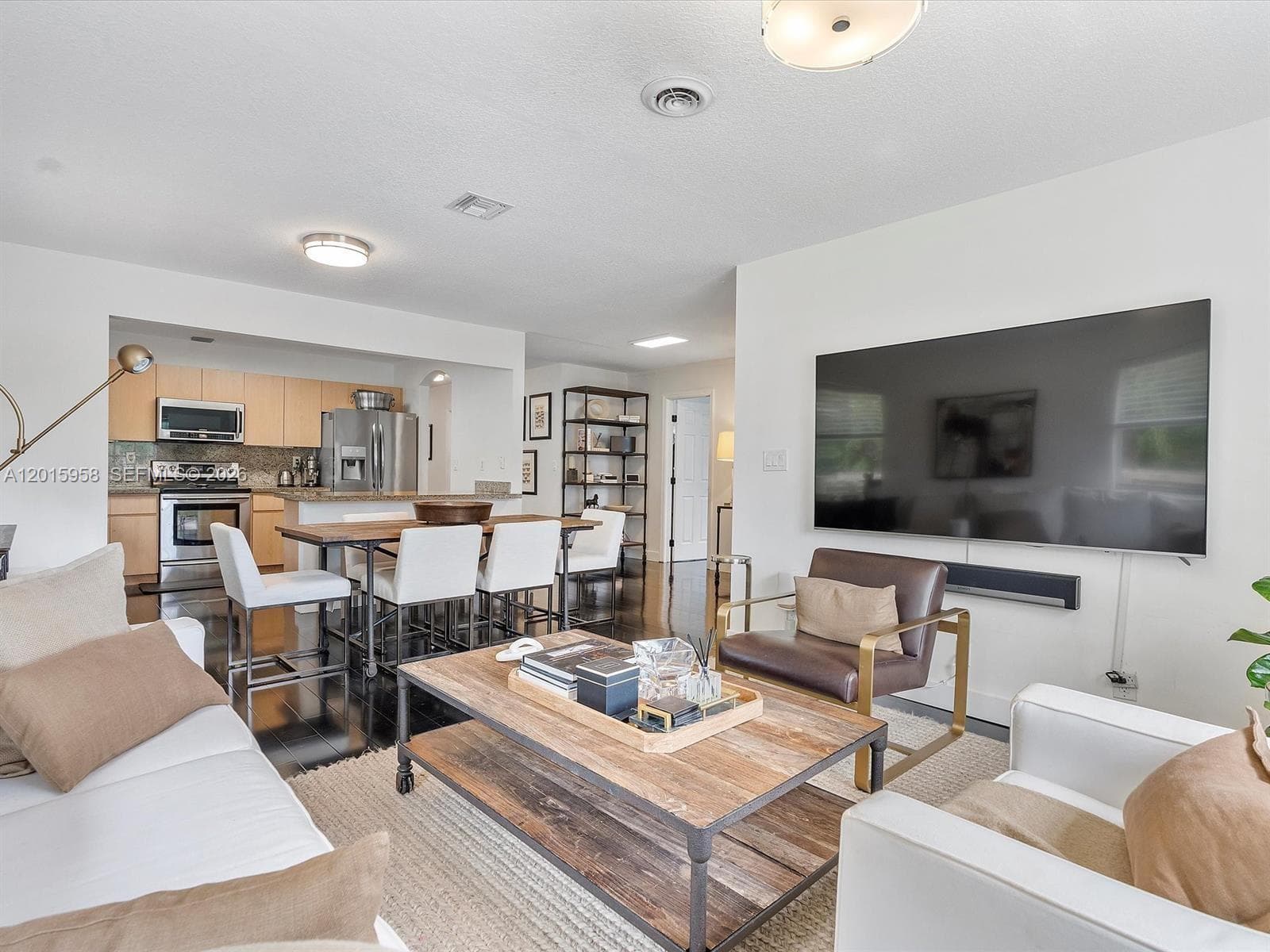 200 SW 2nd Ave, Hallandale Beach, FL 33009 — zdjęcie 5