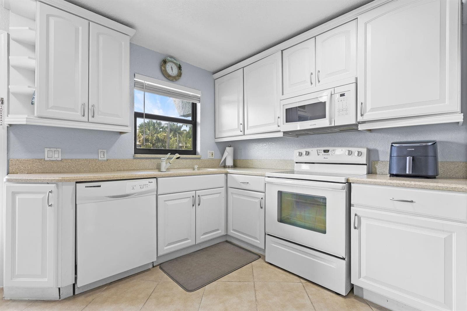1300 Seaway Drive # B7, Fort Pierce, FL 34949 — zdjęcie 4
