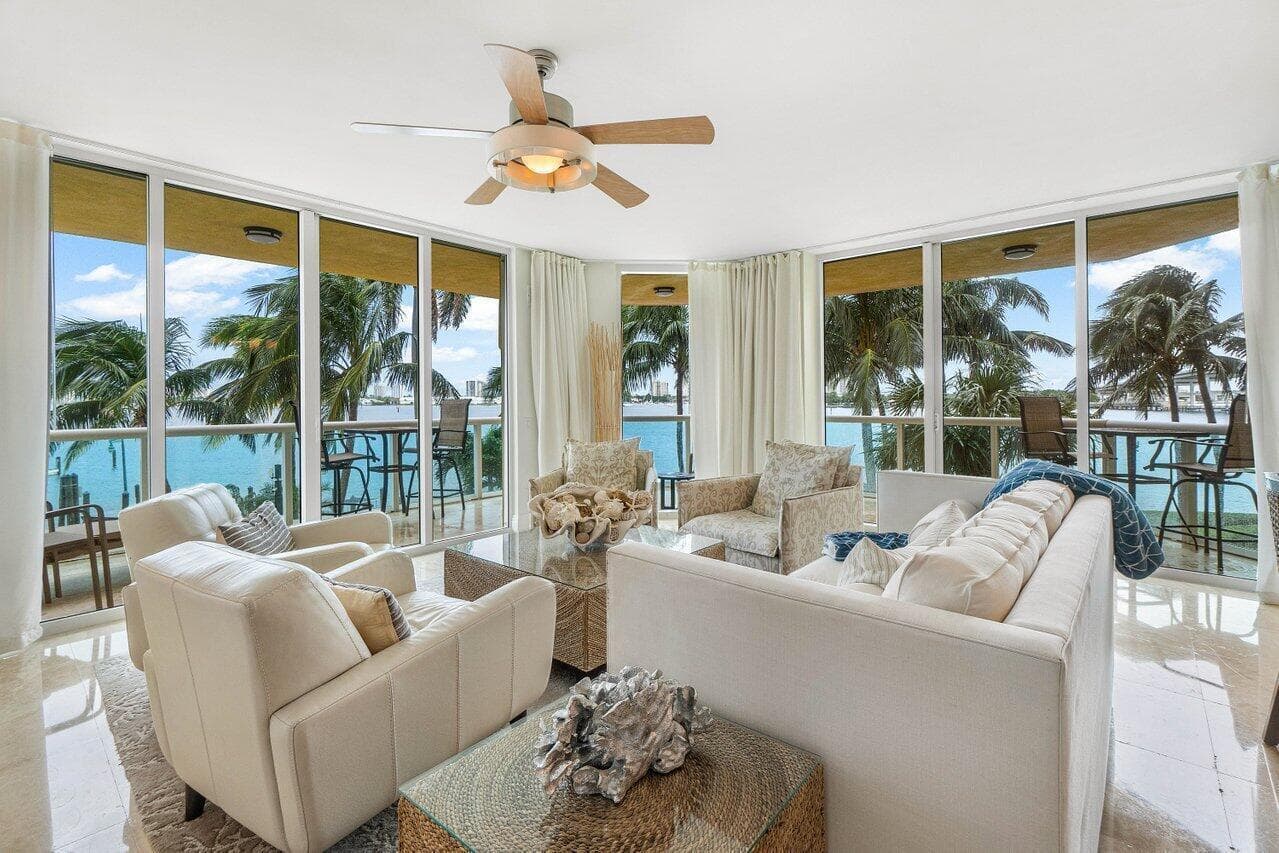2650 Lake Shore Drive # 206, Riviera Beach, FL 33404