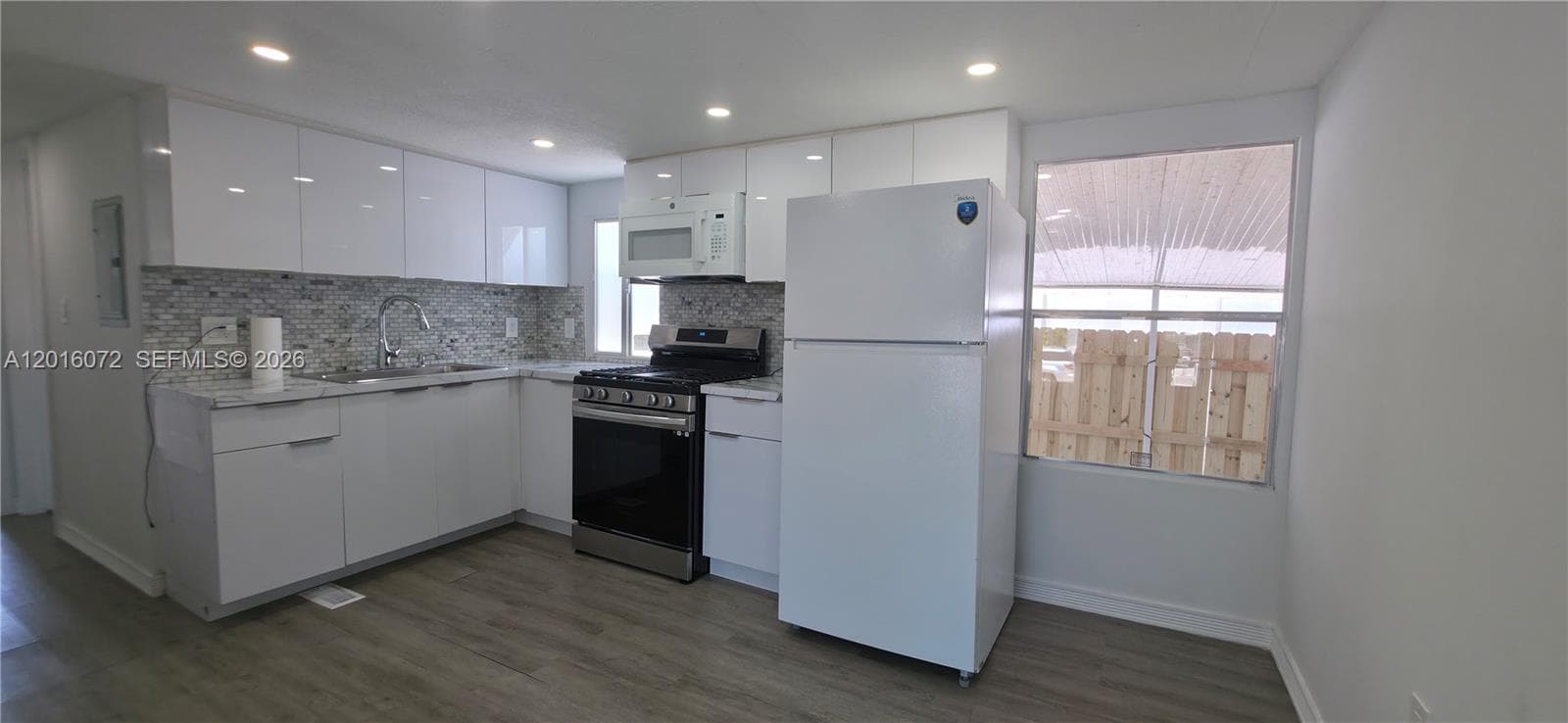 1730 SW 85th Ave, Davie, FL 33324 — zdjęcie 2