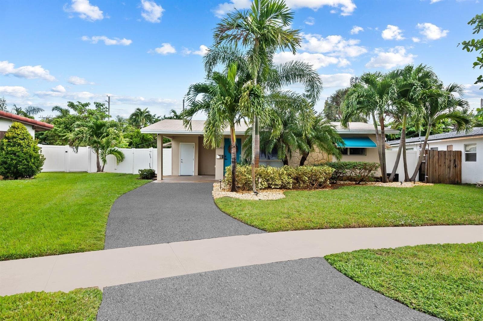 2640 NW 9th Lane, Wilton Manors, FL 33311 — zdjęcie 2