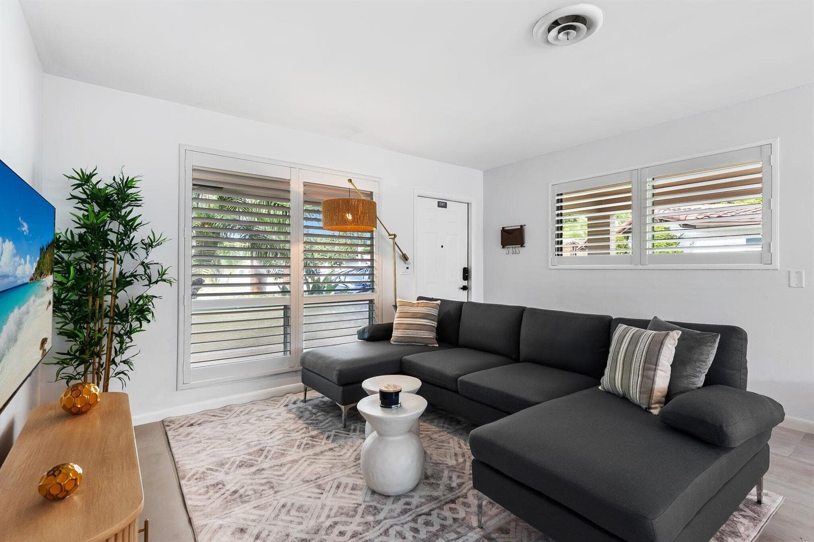 2640 NW 9th Lane, Wilton Manors, FL 33311 — zdjęcie 5