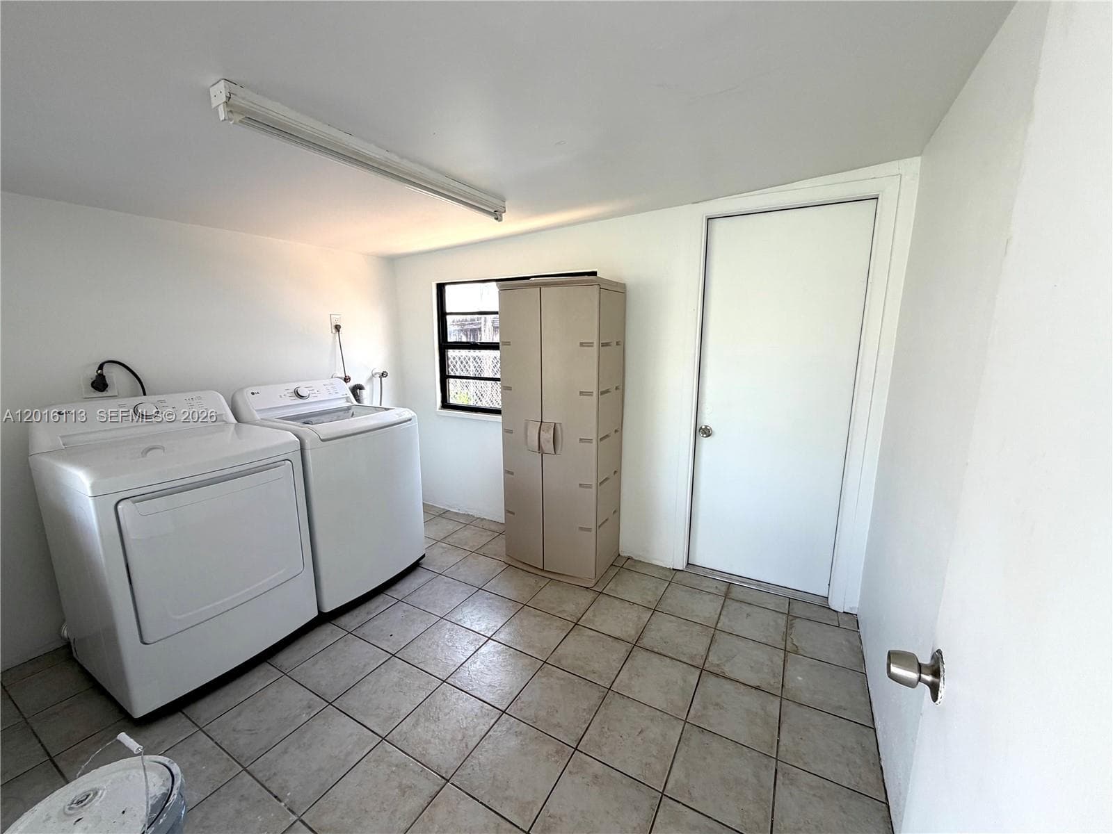 7993 SW 9th Ter, Miami, FL 33144 — zdjęcie 4