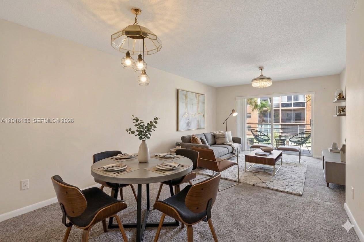 3048 E Sunrise Lakes Dr # 220, Sunrise, FL 33322 — zdjęcie 2