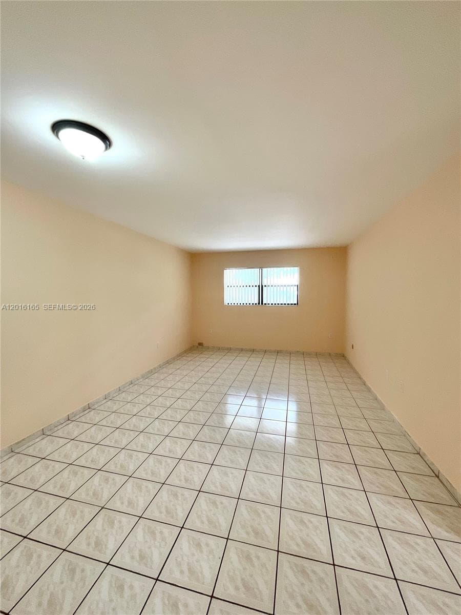 3522 NE 166th St # 7, North Miami Beach, FL 33160 — zdjęcie 5
